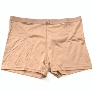 New Reebok Boyshorts size Large